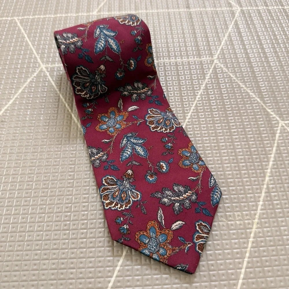 Givenchy Monsieur Vintage Neck Tie 100% Silk Geometric Print